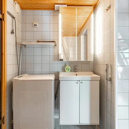 Succa - Sauna & Fireplace - Near Slopes Apartment